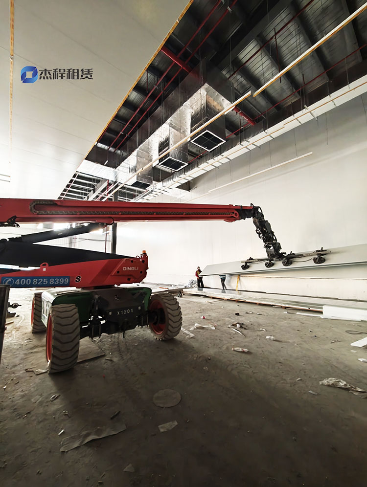 杰程1.2吨玻璃吸盘车安装岩棉玻镁板